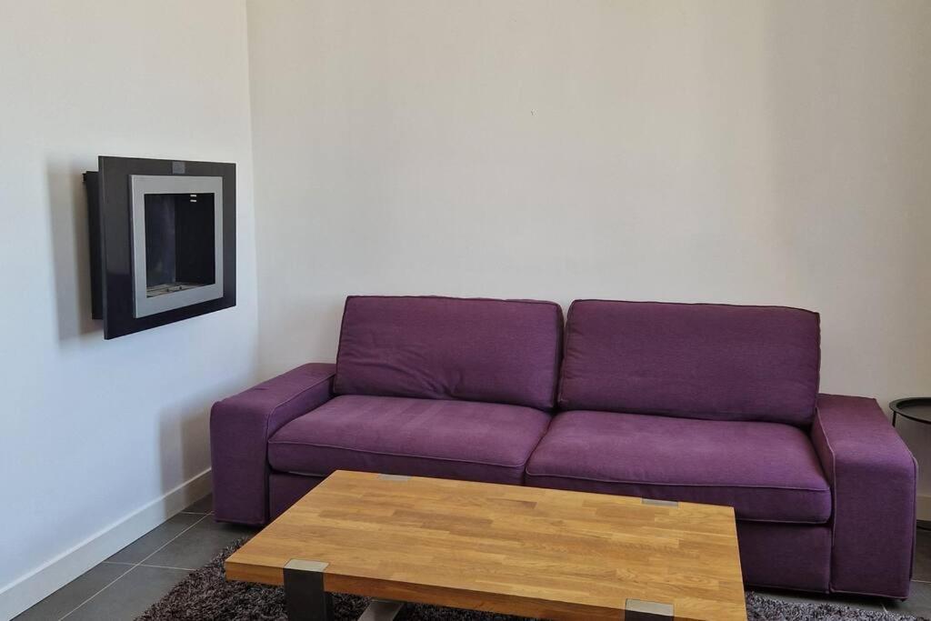 Appartement T2 En Bord De Marseille